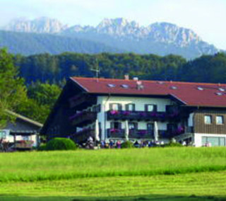 Hotel Seiseralm und Hof Seiserhof Gaststätte Betriebs GmbH Bernau am Chiemsee