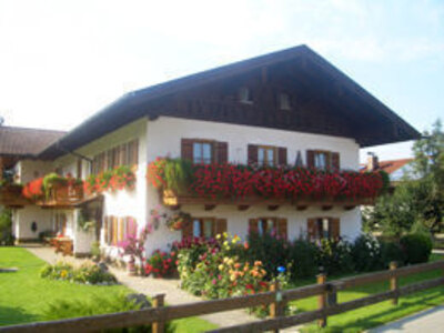 Bild-1  Ferienwohnung, Gästehaus Josef und Anneliese Laubhuber, Grassau Rottau