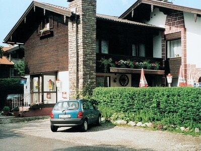 Bild-1  Gästehaus, Cafe Gästehaus Strudelmichel, Chieming