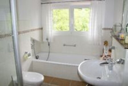 Bild-Fewo 95 qm Ferienwohnung, Gästehaus Annemarie Mayer, Rimsting