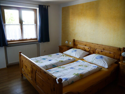 Bild-FeWo 1 Ferienwohnung, Haus Reichl, Gstadt - Gollenshausen