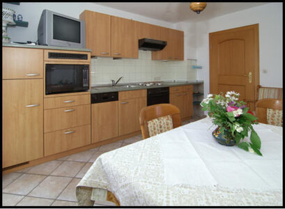 Bild-Ferienwohnung 1 mit Balkon Ferienwohnung, Ferienwohnungen Strasser, Breitbrunn am Chiemsee
