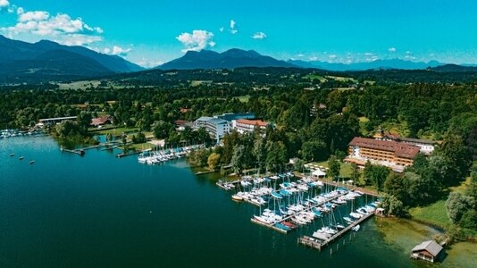 Bild-2  Hotel, Yachthotel Chiemsee, Prien am Chiemsee