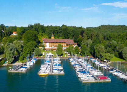 Bild-1  Hotel, Yachthotel Chiemsee, Prien am Chiemsee