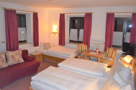 Bild-Dreibettzimmer Pension, Hotel Pension Lindenhof, Prien am Chiemsee