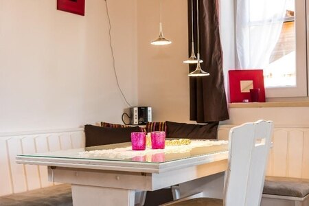Bild-Ferienwohnung 2 mit 50qm Ferienwohnung, Ferienwohnungen Irmi & Otto Heitauer, Gstadt - Gollenshausen