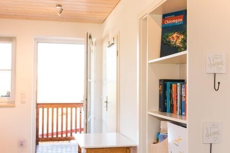 Bild-Ferienwohnung 2 mit 50qm Ferienwohnung, Ferienwohnungen Irmi & Otto Heitauer, Gstadt - Gollenshausen