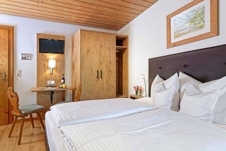 Bild-Einzelzimmer Gästehaus, Gästehaus Danglhof, Breitbrunn am Chiemsee