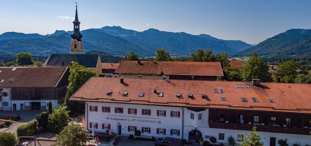 Bild-1  Hotel, Landgasthof Goldener Pflug, Frasdorf