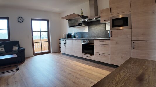 Bild-6  Ferienwohnung, Tag-Hof  Ferienwohnungen Summerer, Prien am Chiemsee