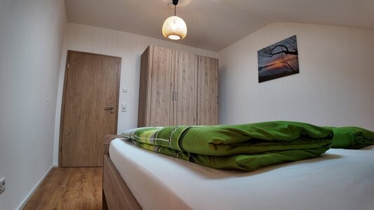 Bild-9  Ferienwohnung, Tag-Hof  Ferienwohnungen Summerer, Prien am Chiemsee