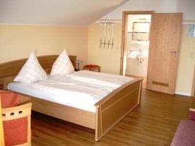 Bild-3  Ferienwohnung, Gästehaus Seeblick, Gstadt - Gollenshausen